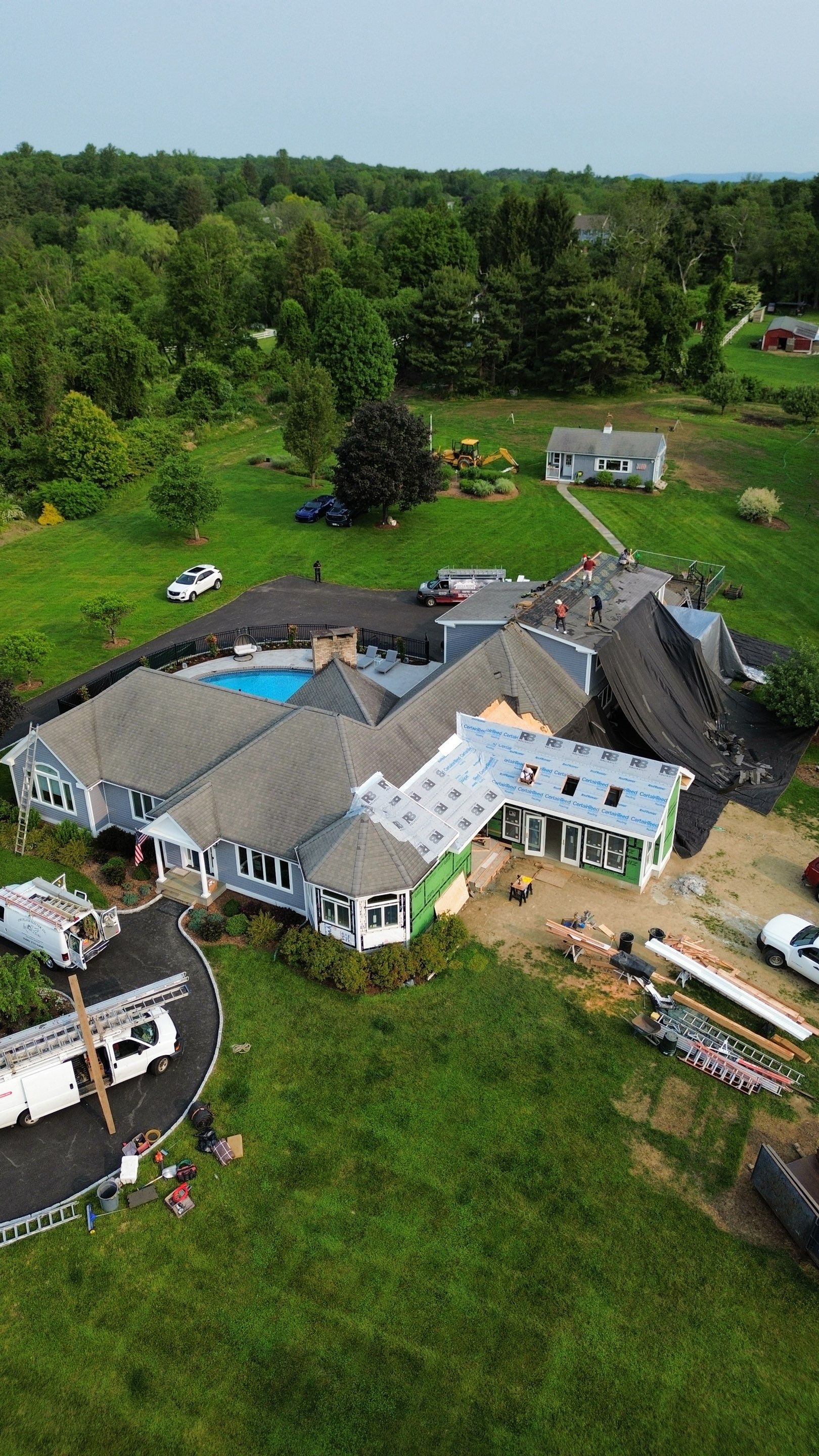 Full Roof Replacement by Lecla Home Improvements and Roofing INC