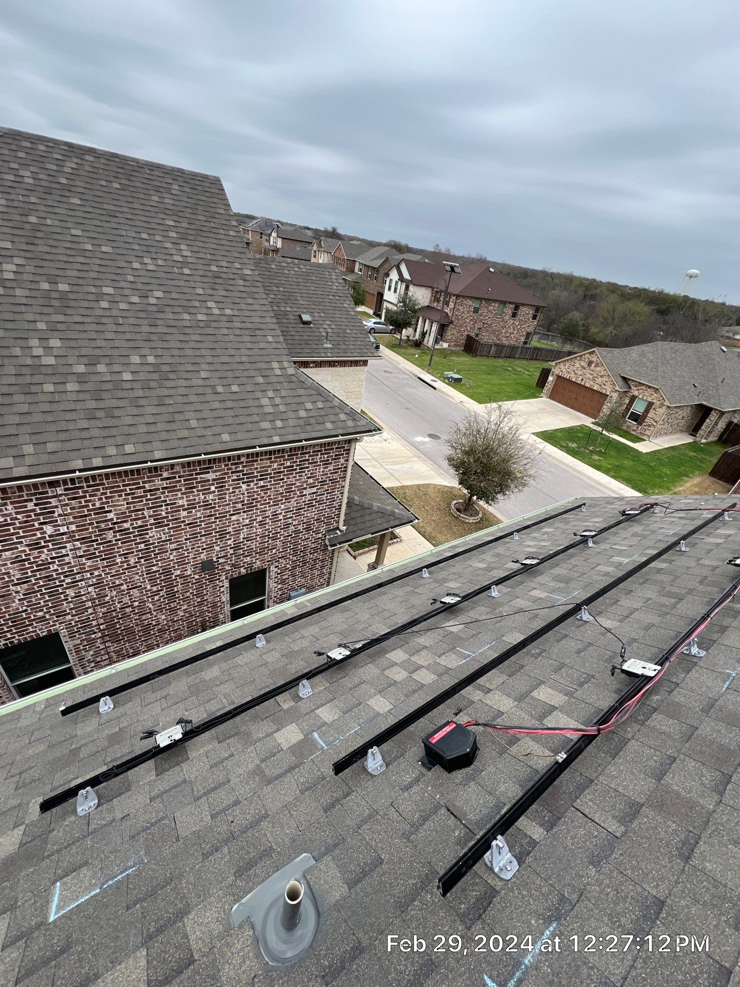 33 Panel Detach and Reset in Round Rock by Sunaura Solar