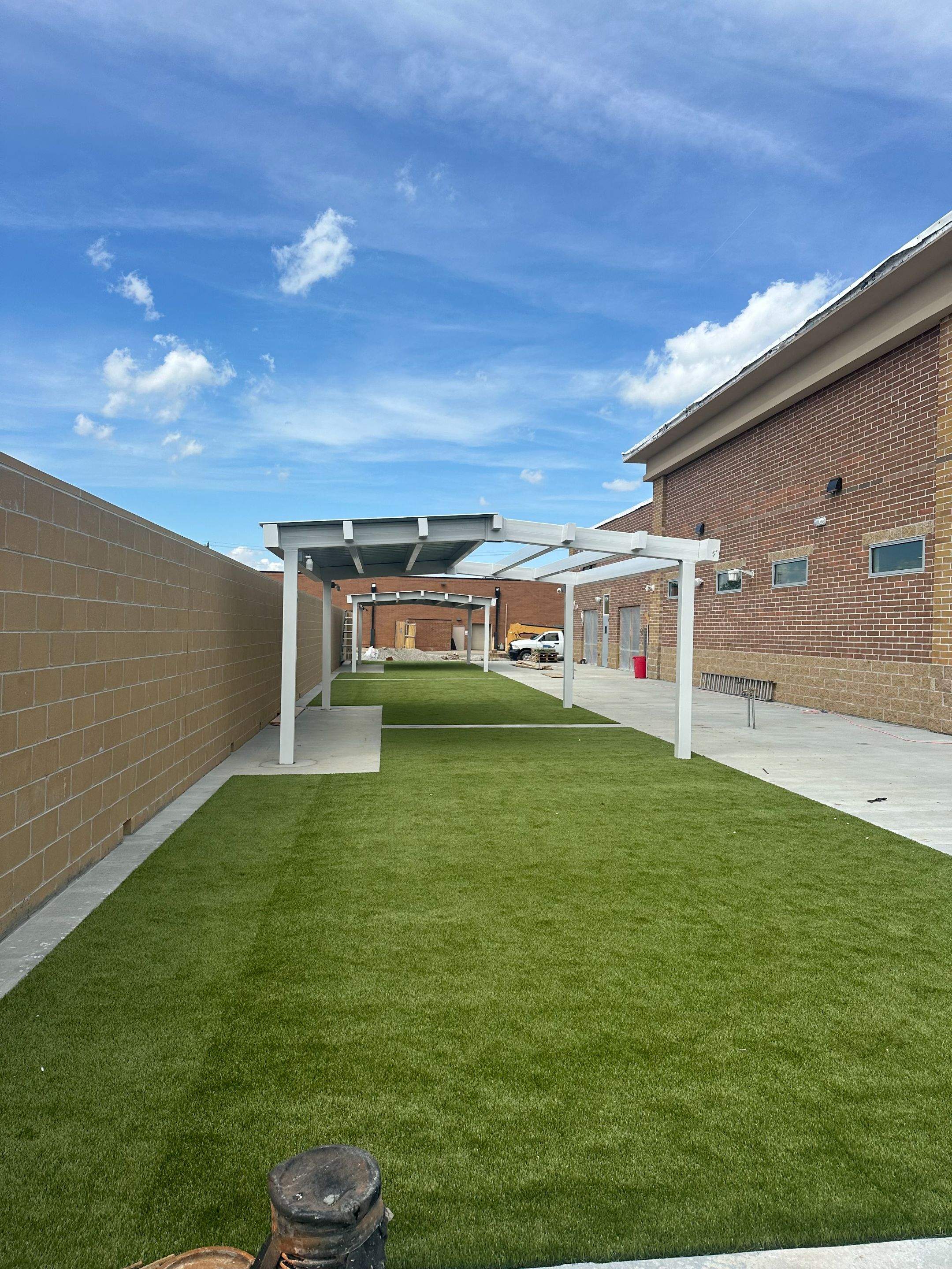 PetSuites in Westfield K9Grass by ForeverLawn NEIN/INDY