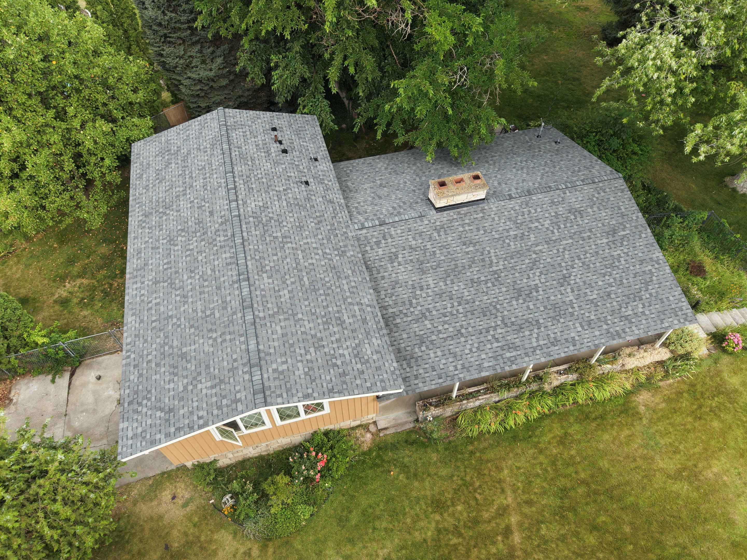 Richland Residential Roof Replacement Featuring Architectural Asphalt Shingles Harris Ave Richland, WA 99354 The Denali System - Certainteed Landmark® Shingle - Granite Gray by Alpine Roofing