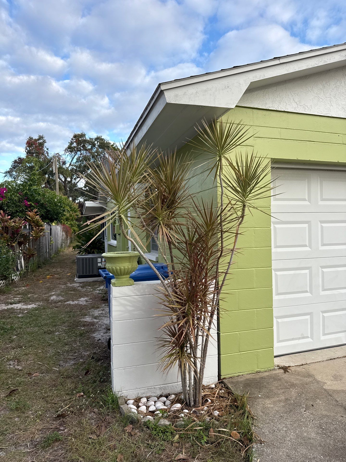 Project in St. Petersburg 33712 by Mitchell Roofing Company LLC 