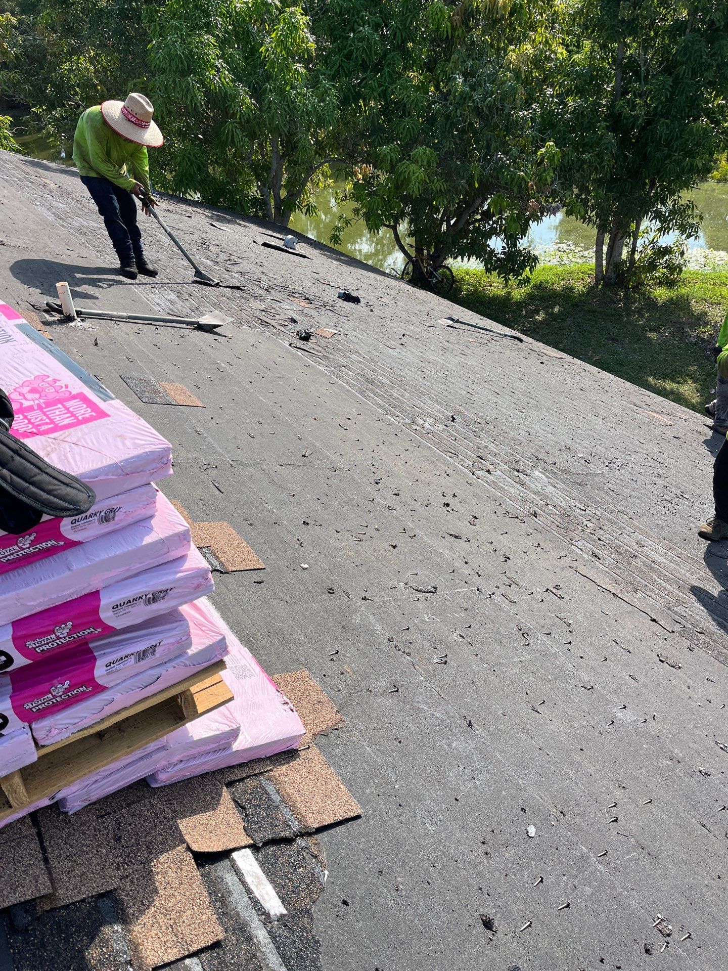 Project in St. Petersburg 33709 by Mitchell Roofing Company LLC 