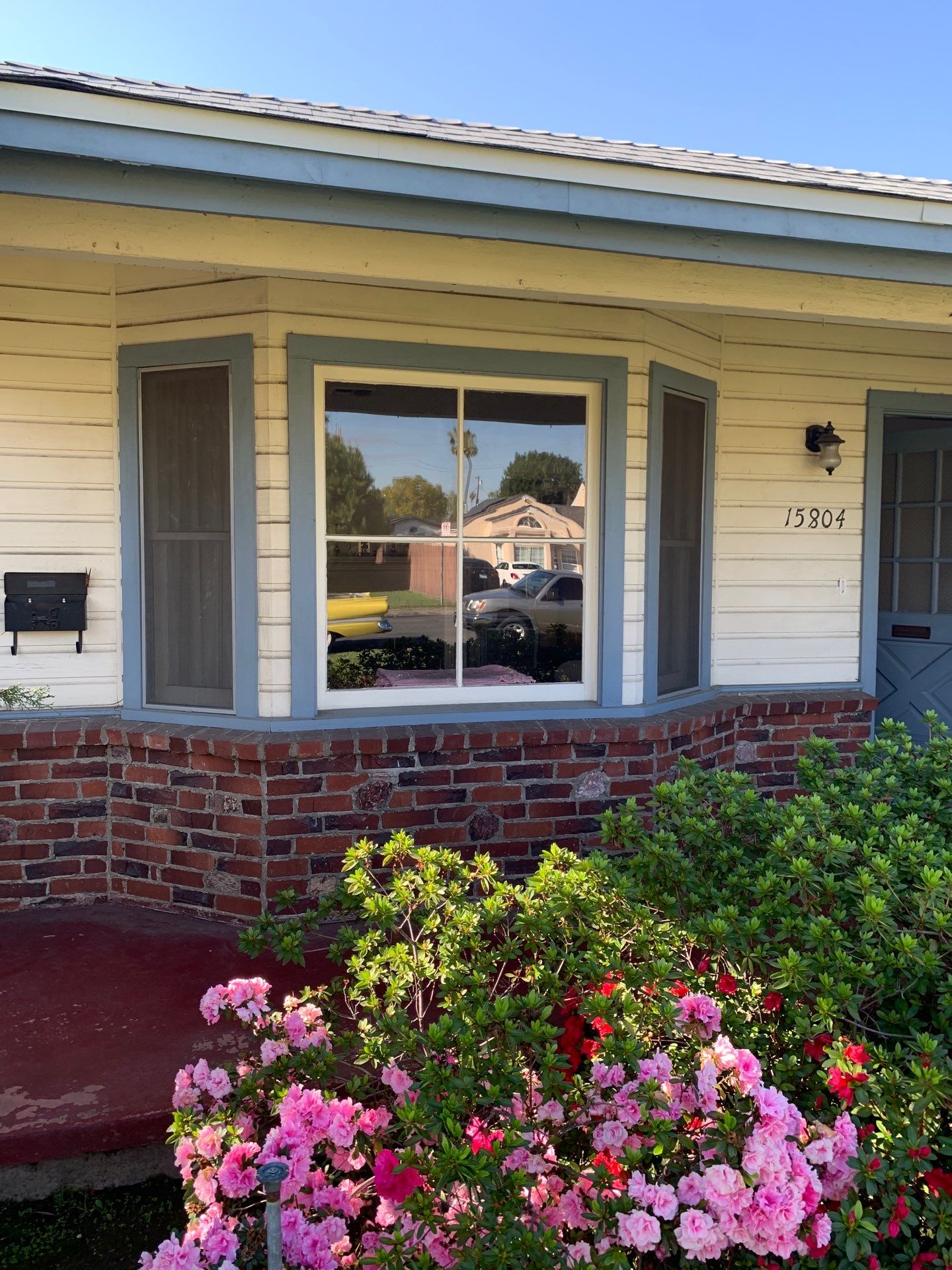 Window Installation using Vinyl Windows by American Window Company