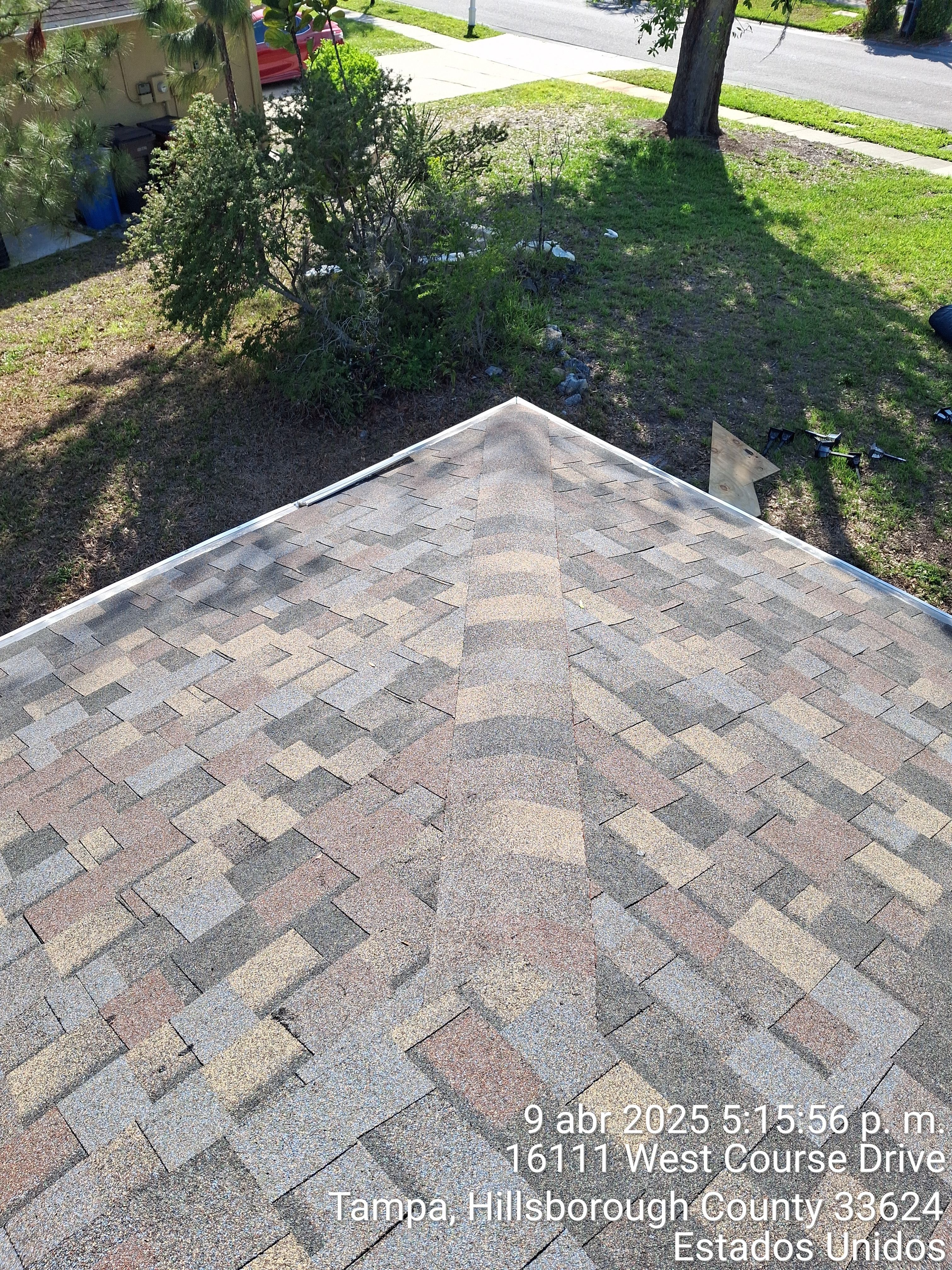 Owens Corning Designer Series (Summer Harvest) by RoofGuru AI LLC