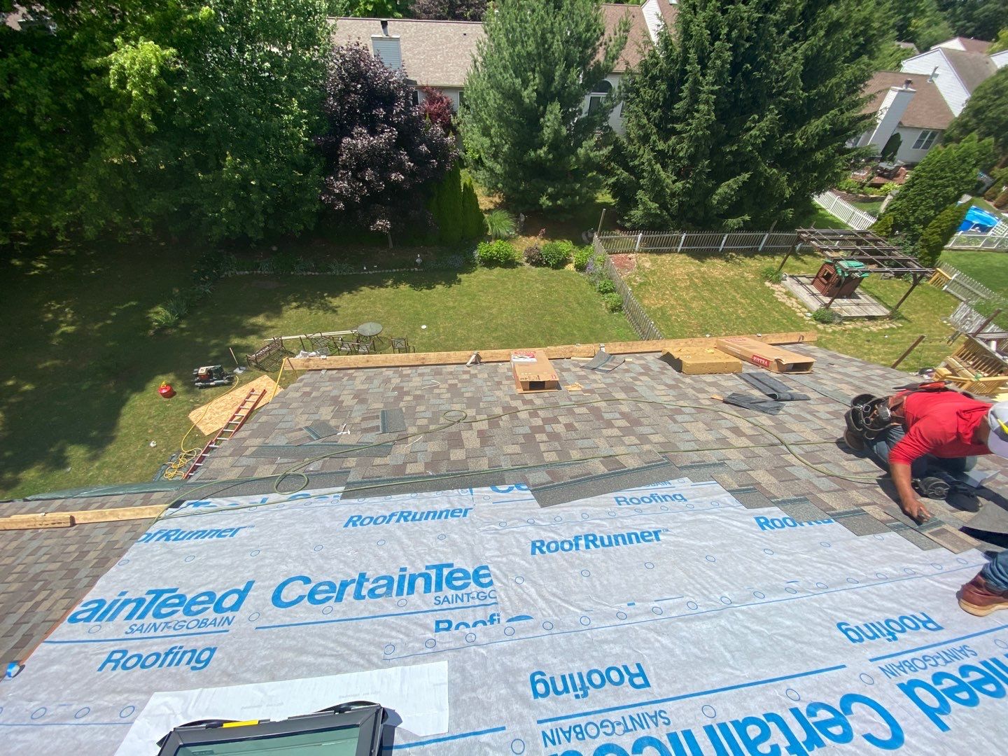 Roof Replacement using CertainTeed Landmark by 180 Contractors
