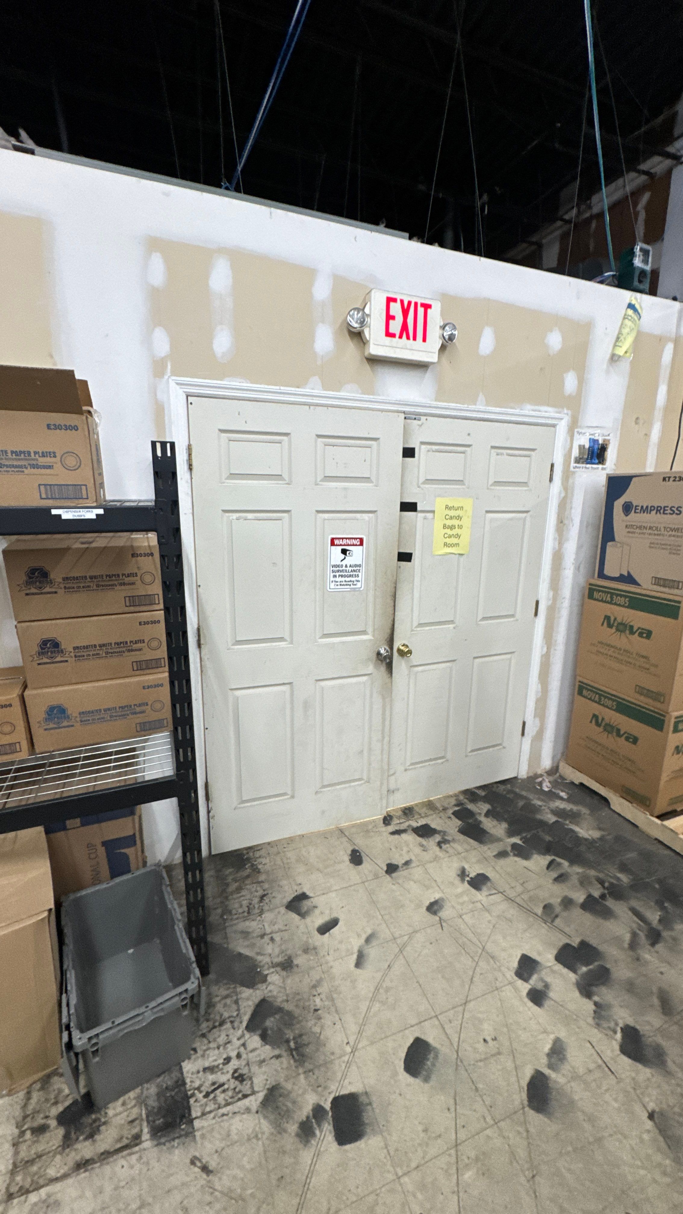Door Installation & Drywall Finishing by Legendary Services Company LLC.