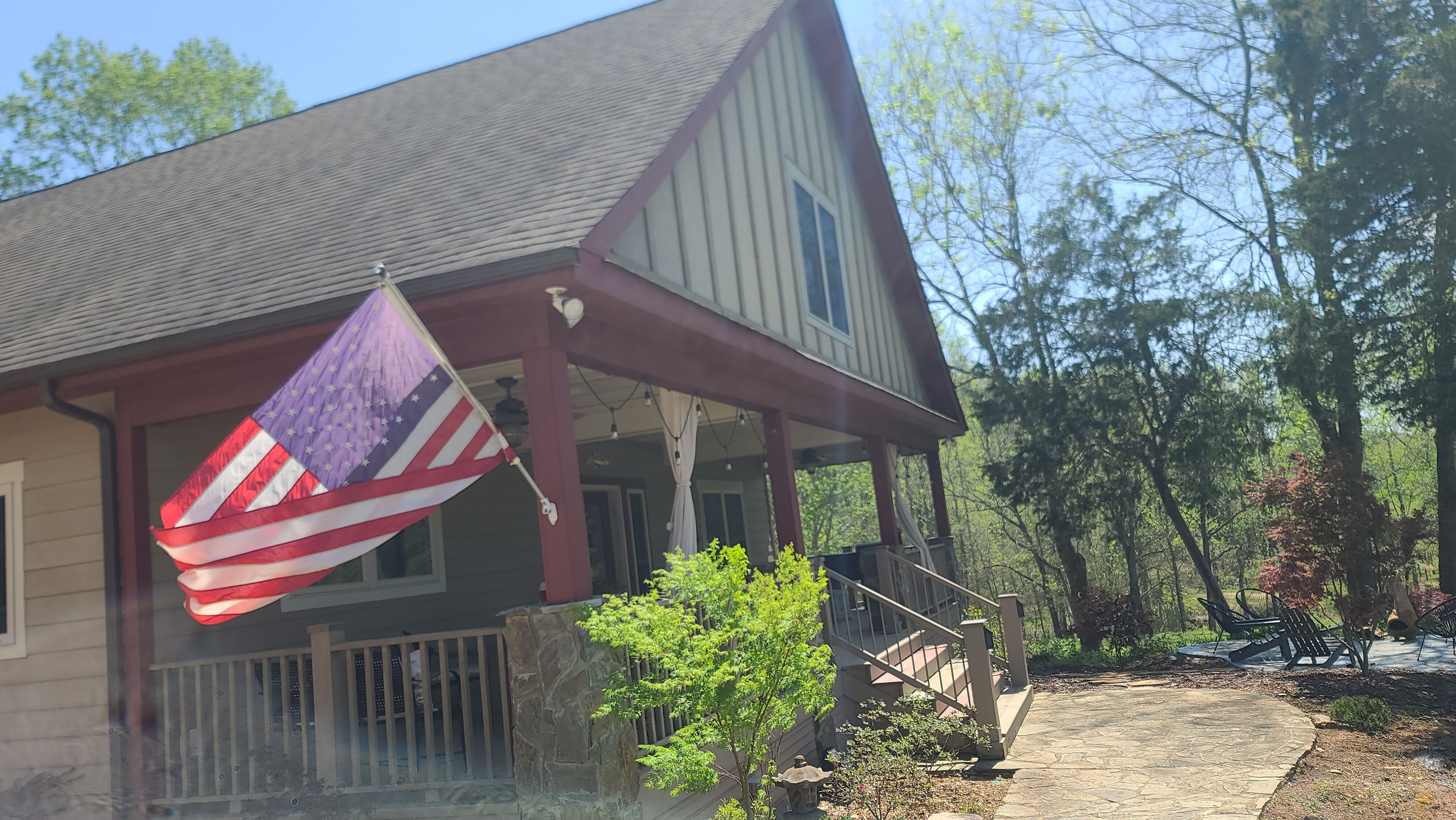 Tony's roof by BROCK BUILDERS 
