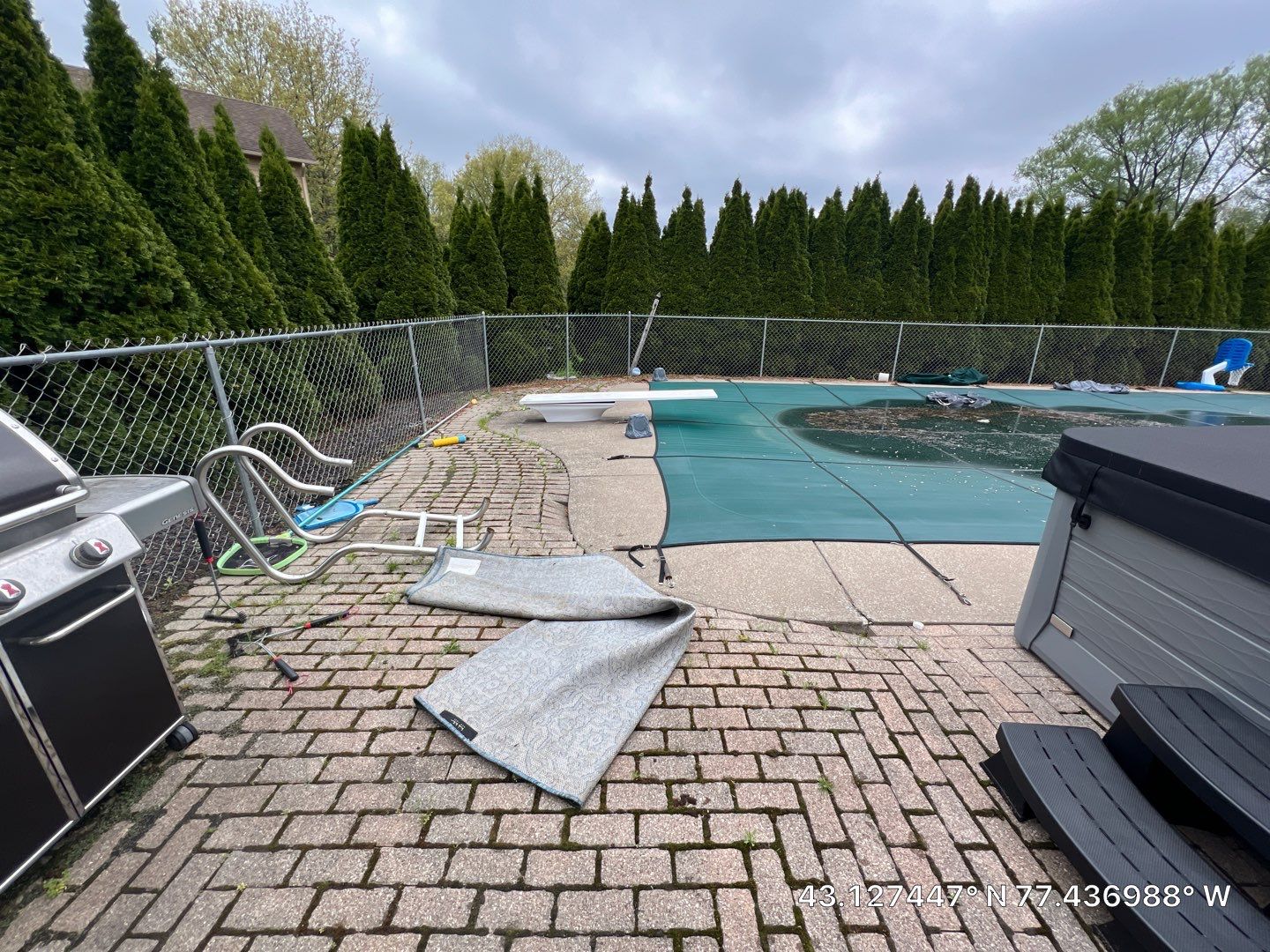 Bluestone stamped concrete patio  by NG Masonry & Construction LLC