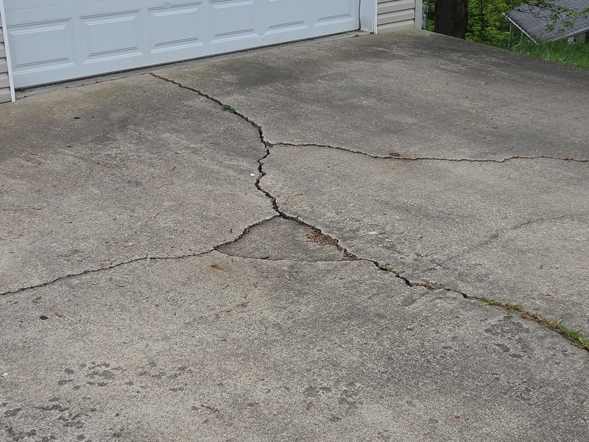Residential Roofing Installation using Platinum Shield Roofing System from Mr. Roofer by Mr. Roofer