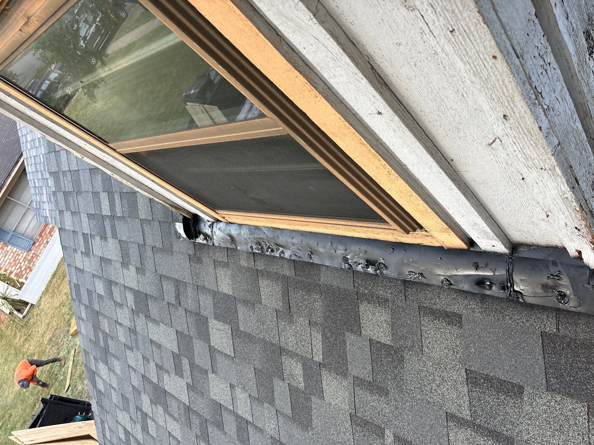 Residential Roofing Installation using Owen's Corning Duration (Lifetime) Shingles by Roof Repair Company