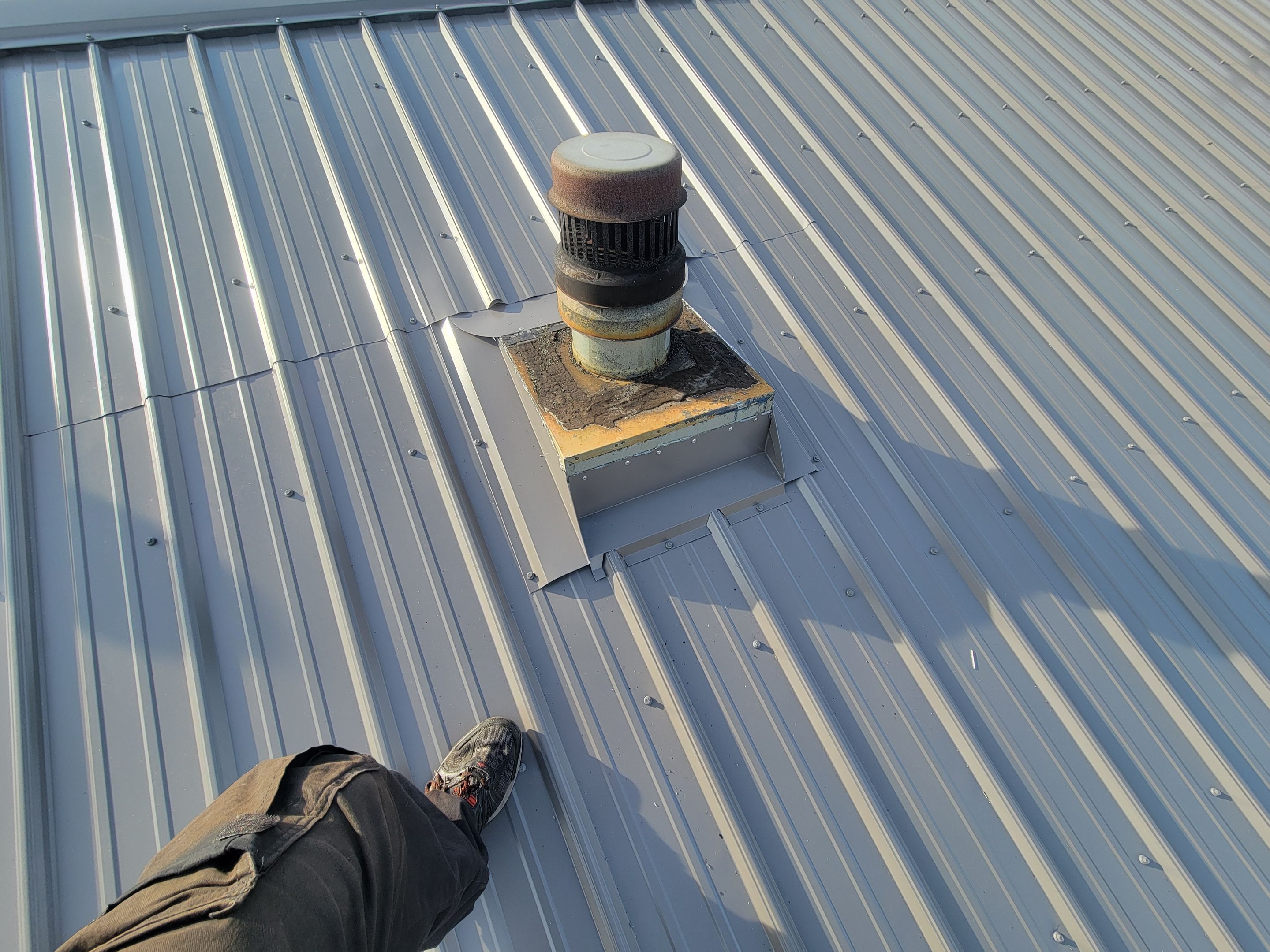 New Metal Roof using All Thats Metal 29g Currigated by The B.A.R Roofing