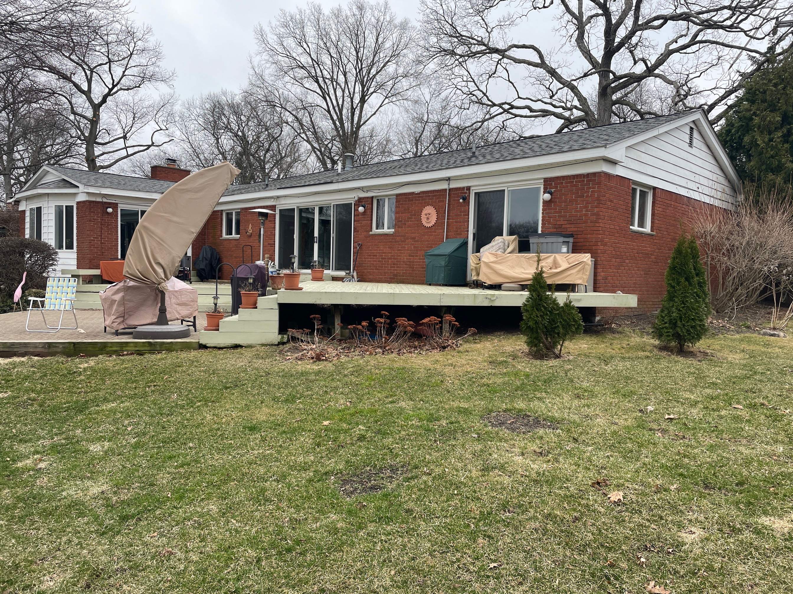 Siding Replacement using Alside Charter Oak D4.5" Colonial White by 180 Contractors