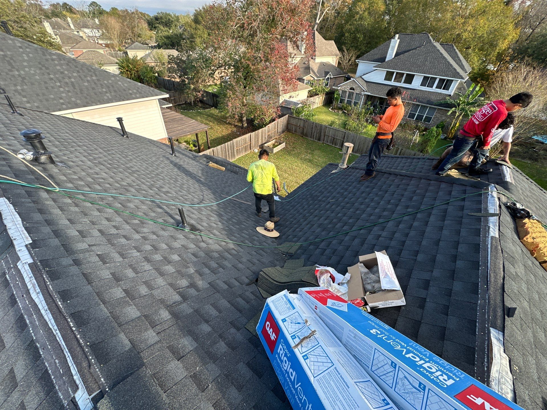 GAF HDZ CHARCOAL W/ PREMIUM RIDGE Z by Motion Roofing