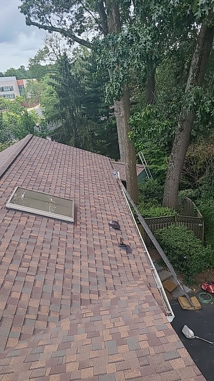 Arlington: CertainTeed Landmark Pro Designer Shingles in Max Def Heather Blend by RM Banning, Inc.