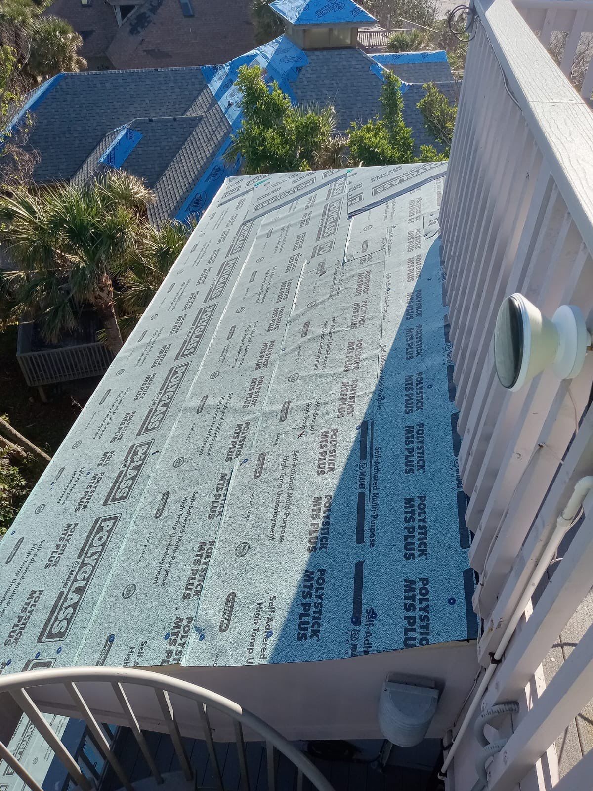 Residential Roofing Installation using Gulf Coast Metals Gulf Seam Panels by Four Peaks Roofing