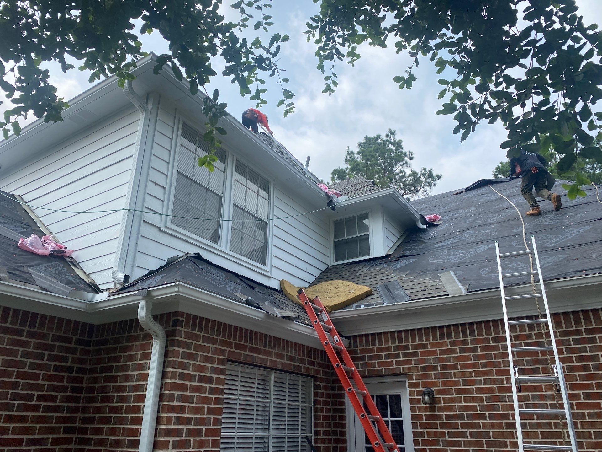 Residential Roofing Repair using Owen's Corning Duration (Lifetime) Shingles by Roof Repair Company