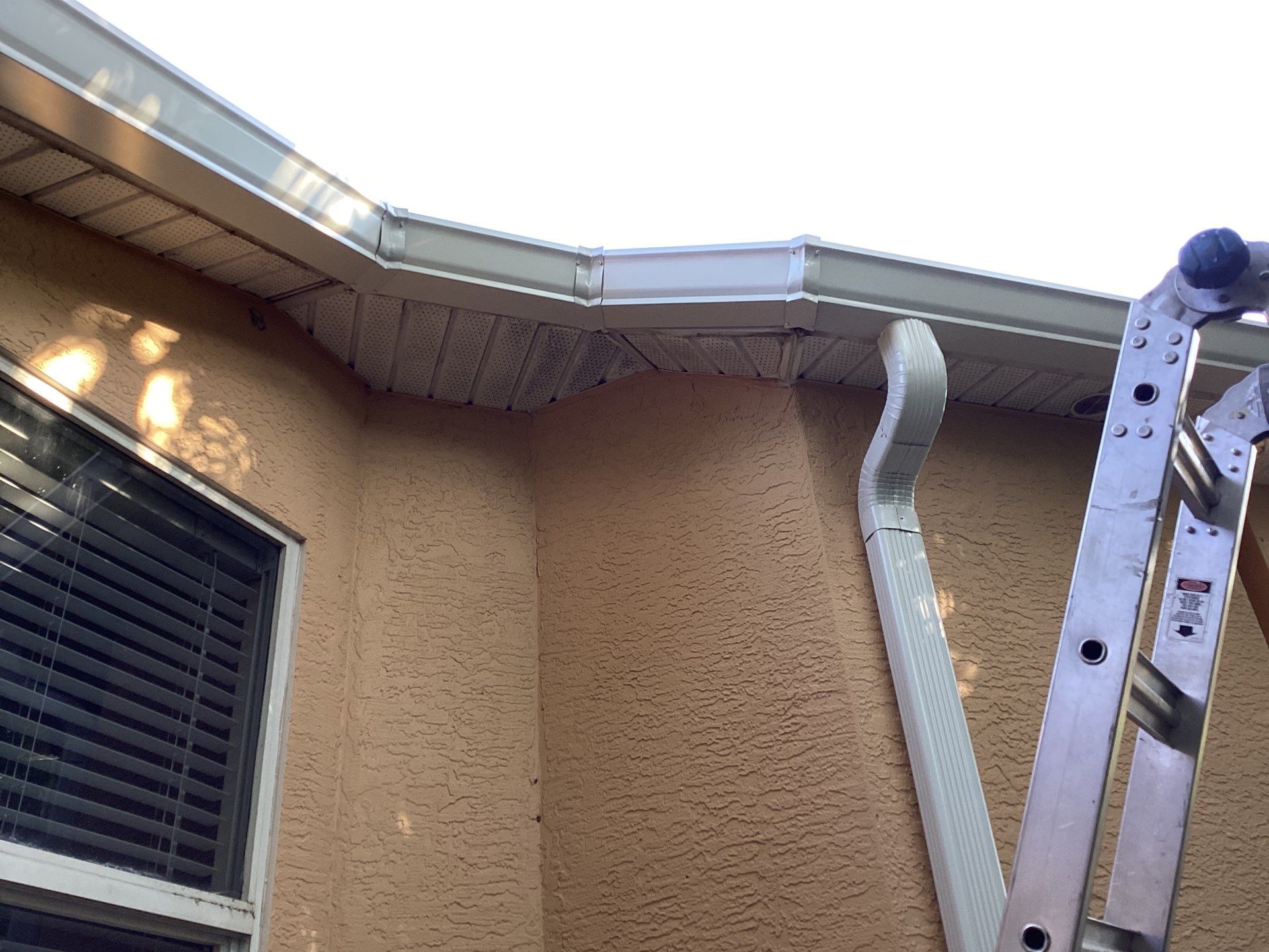 6 Inch Seamless Gutters using K-Style Seamless Gutters in Cape Coral FL by Gutter Professors