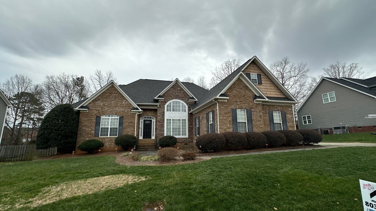 Rock Hill- Williamsburg Gray by Merritt Roofing LLC
