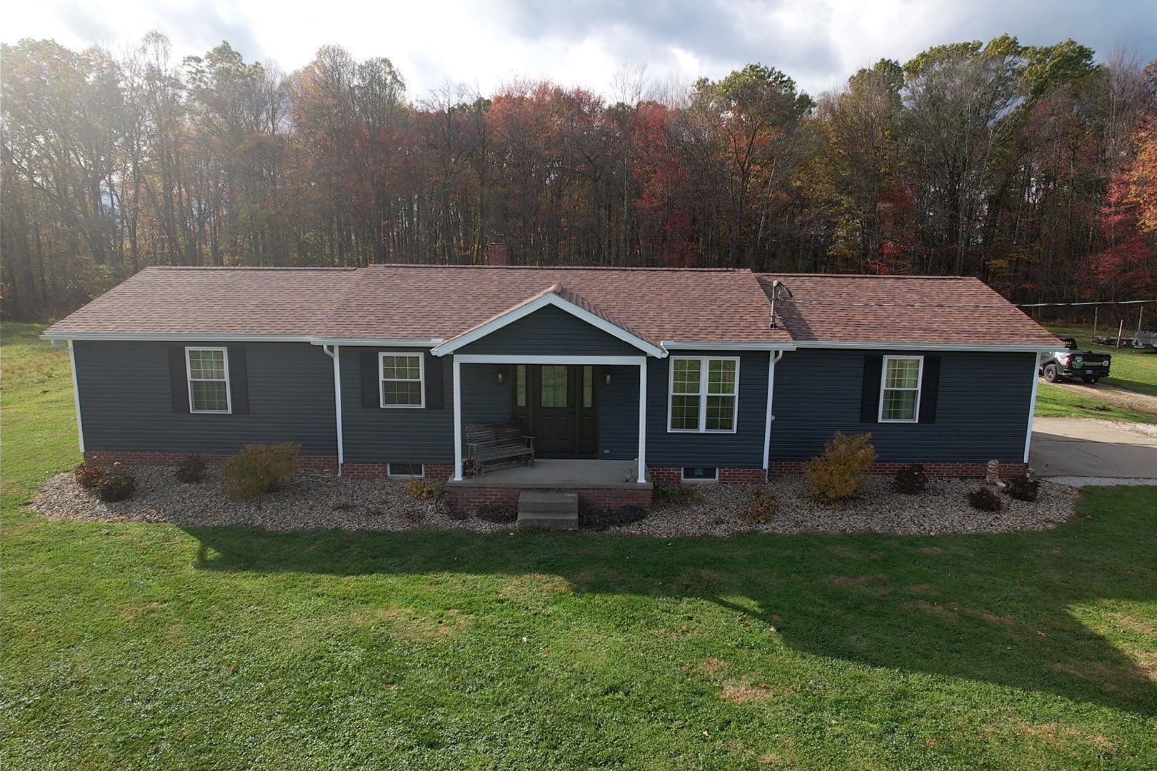 Dellroy Ohio Shingle Roof, Siding and Deck Installation by Pine Ridge Roofing LLC