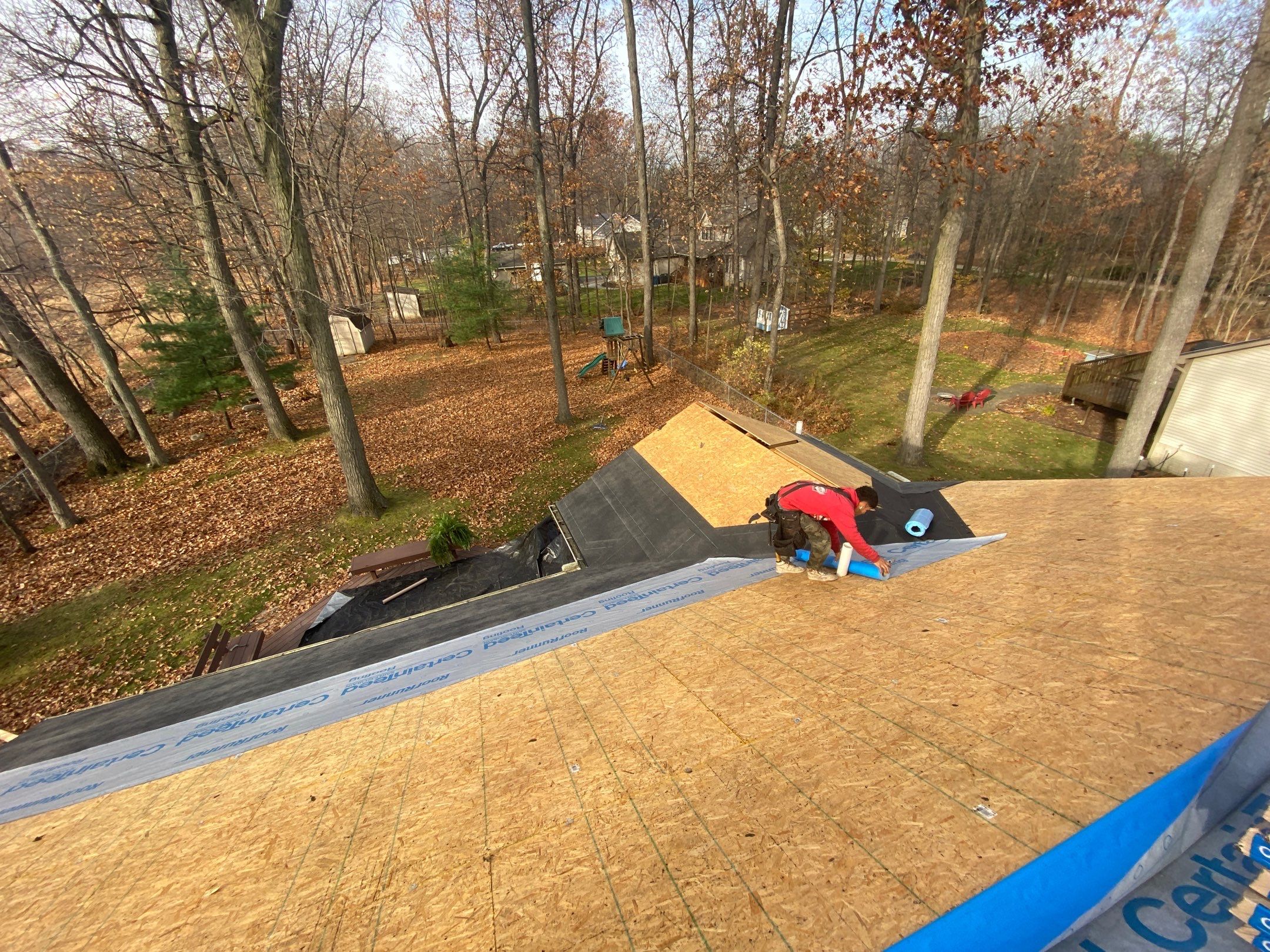Roof Replacement using CertainTeed Landmark by 180 Contractors