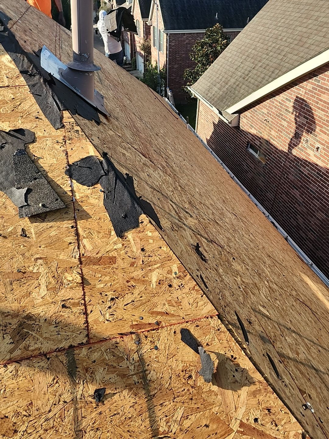 Residential Roofing Installation using Owen's Corning Duration (Lifetime) Shingles by Roof Repair Company