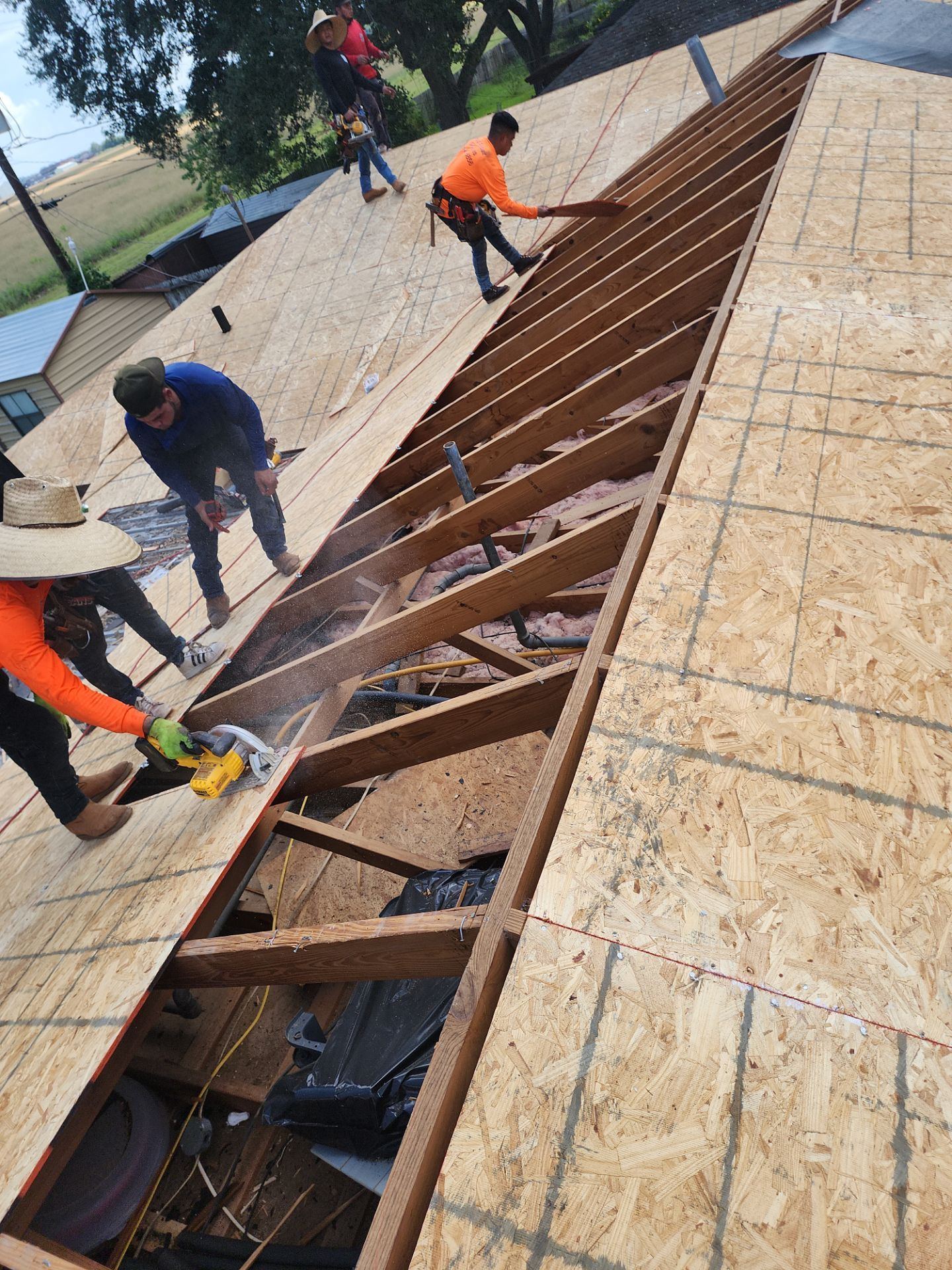 Residential Roofing Installation using Owen's Corning Duration (Lifetime) Shingles by Roof Repair Company