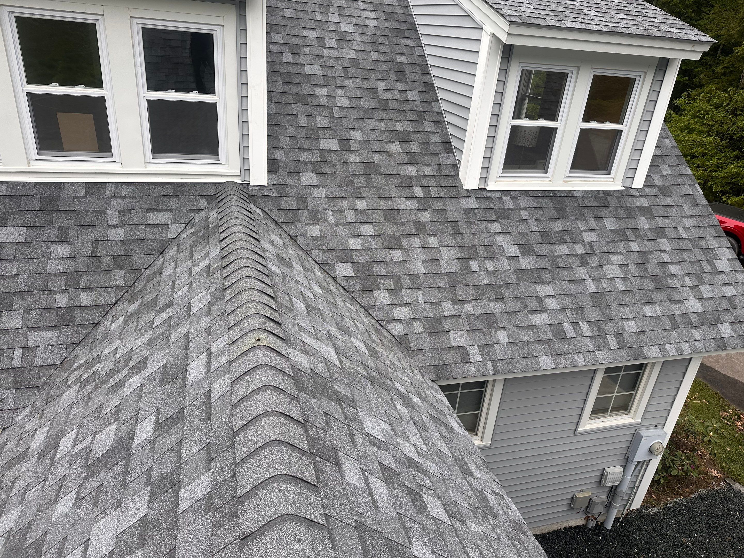 Owens Corning Asphalt Roof Replacement in Deerfield, NH by Tall pine roofing