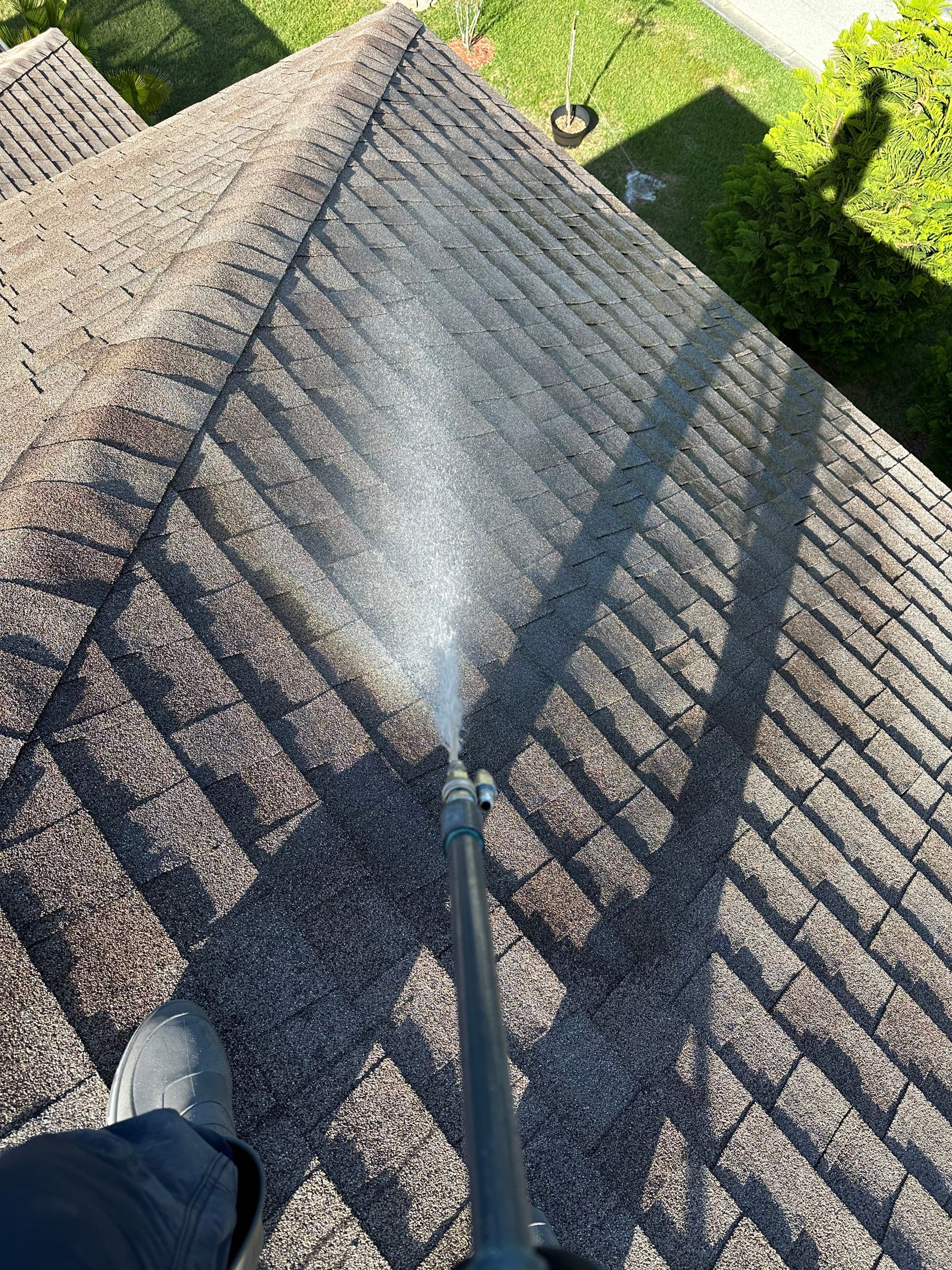 House Wash, Roof Cleaning & more Oakleaf Hammock, Ellenton, FL | Sunshine AquaWash by Sunshine AquaWash