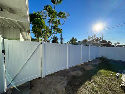 Vinyl Fence Installation using Vinyl Privacy Fence