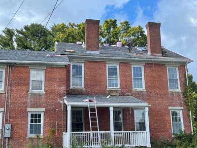 Residential Roofing Installation using Owens Corning TruDefinition
