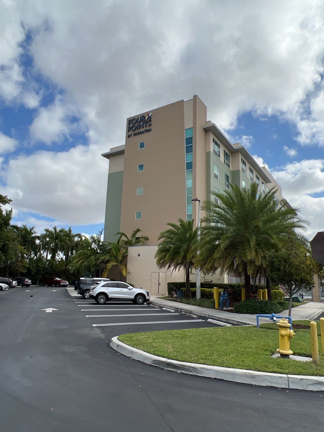 Four Points by Sheraton by Gemstone Builders, LLC.