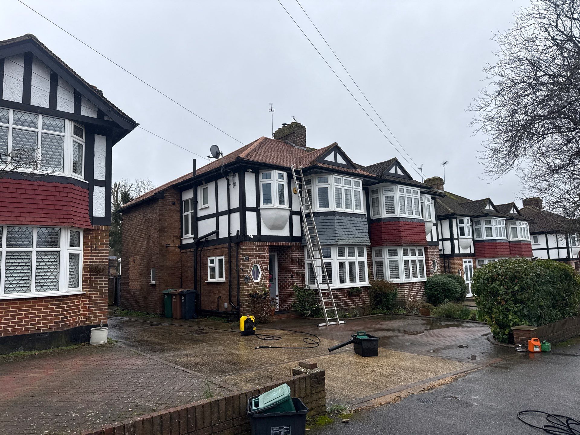 Roof Clean Epsom by Ges Exterior Cleaning ltd