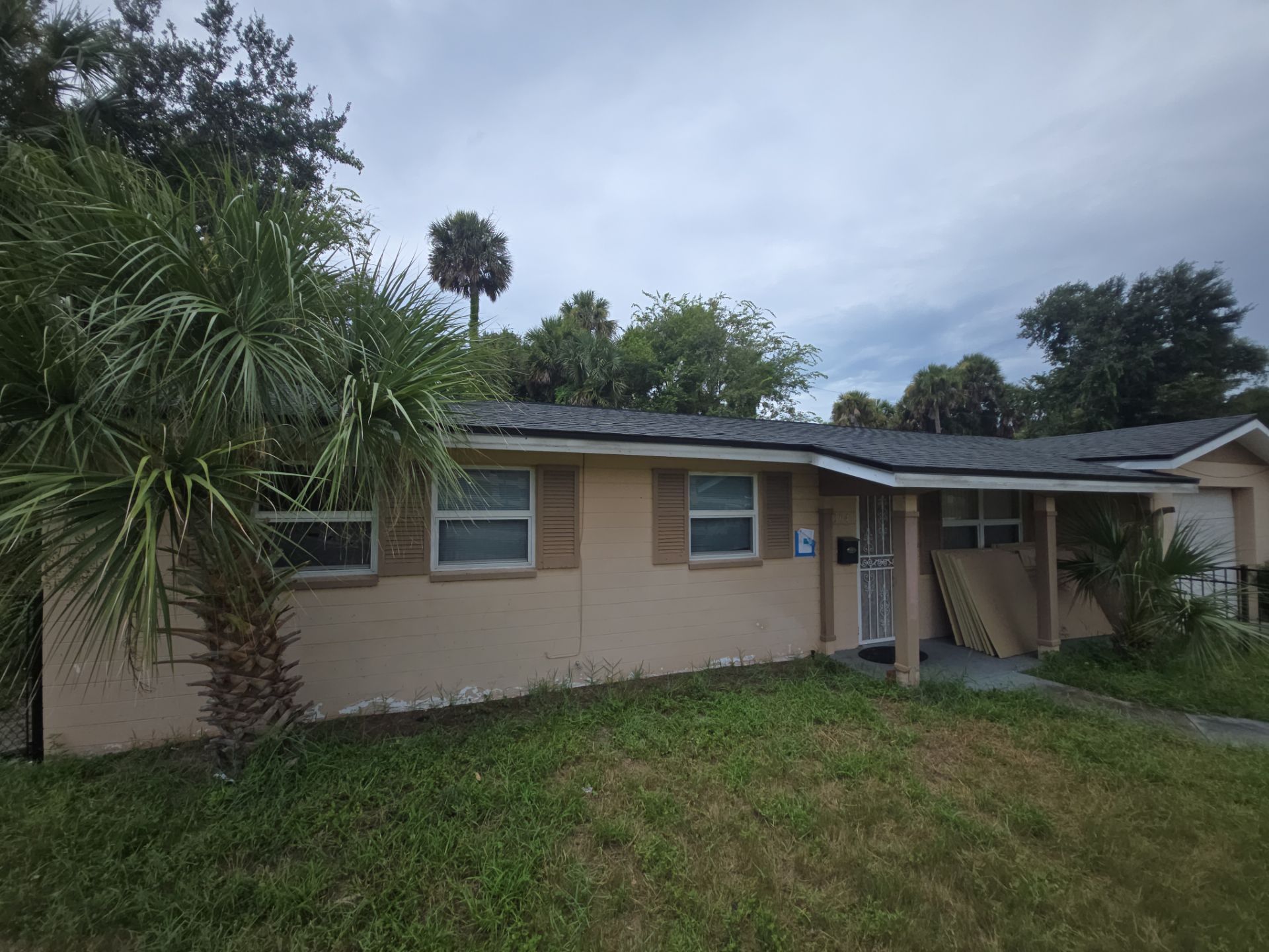 Residential Roof Replacement With Pinnacle Shingles in Daytona Beach by Pinnacle Roofing Group
