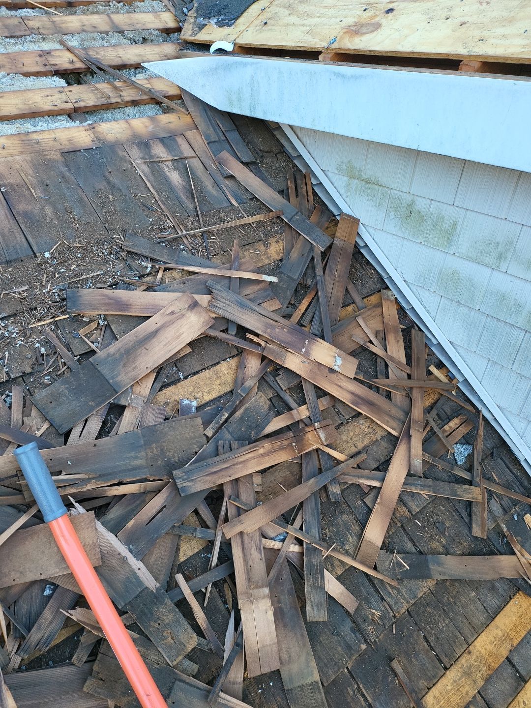 Residential Roofing Installation using Owens Corning Duration Onyx Black by A Plus Exterior