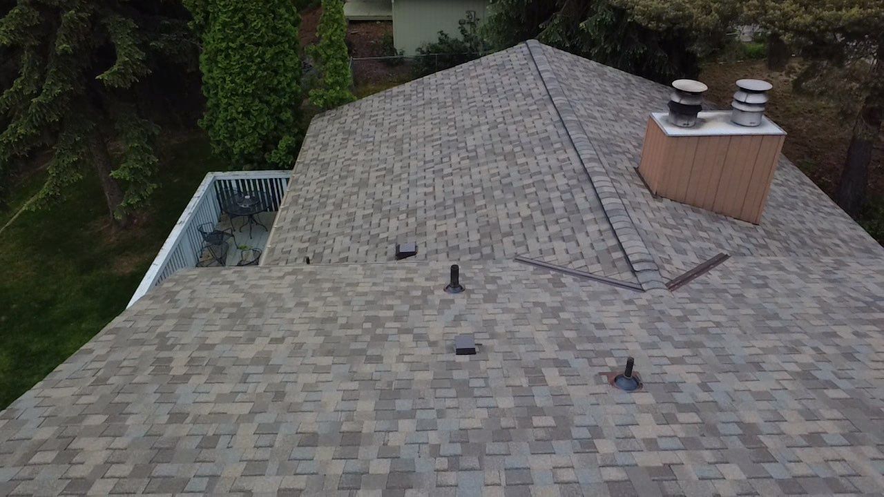 Pullman Residential Roof Installation featuring CertainTeed Landmark Pro Shingles NW Friel St Pullman, WA, 99163 Best - The Alpine Premium System - 5-Star PREMIER SureStart PLUS Coverage - CertainTeed 50 Year Material Guarantee - CertainTeed Workmanship Guarantee: LIFETIME - CertainTeed Warranty Transfer Period: 30 Years - Certainteed Landmark® PRO Shingle - Weathered Wood by Alpine Roofing