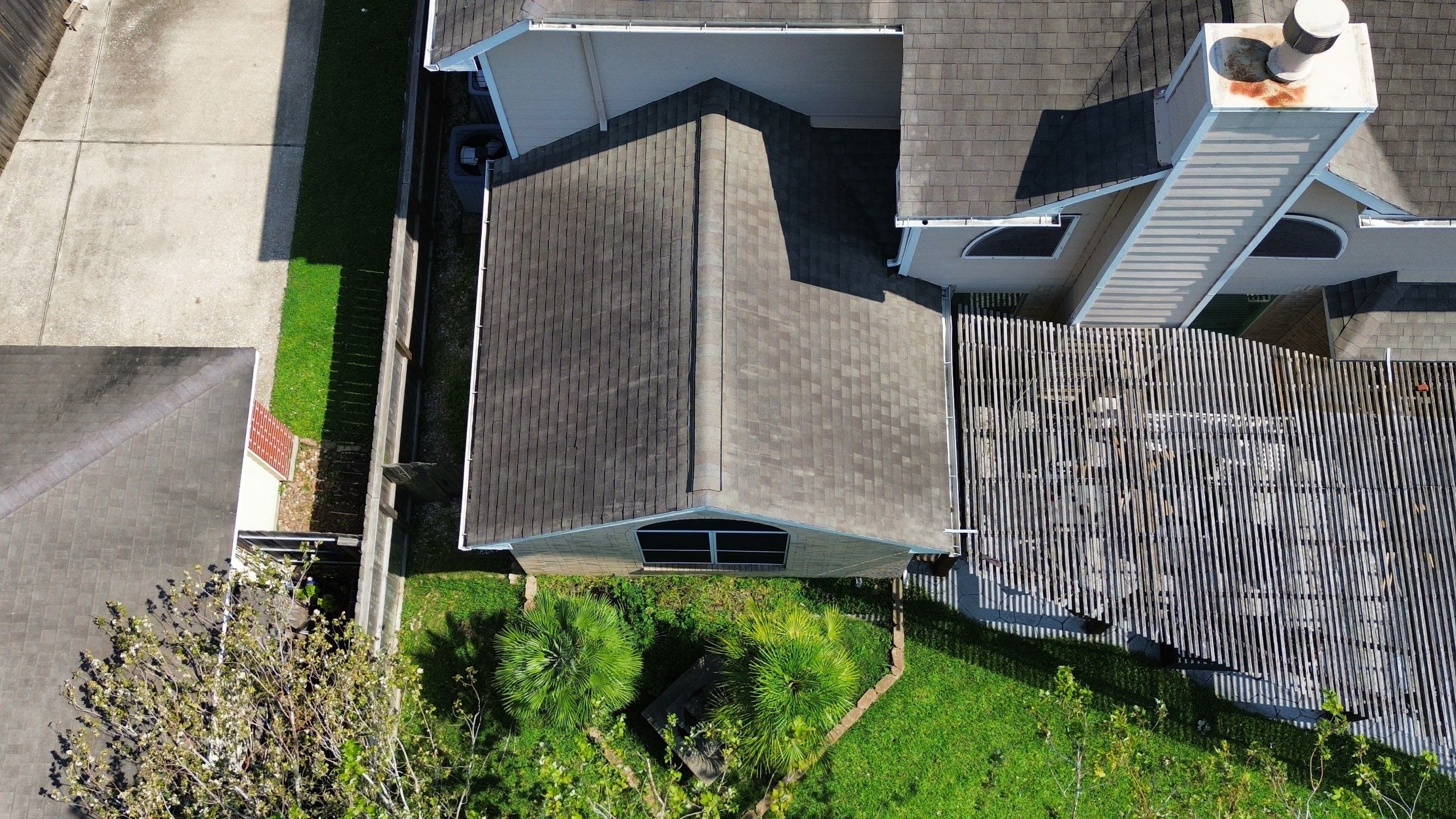 Seabrook Roof Installation using Atlas Pinnacle Pristine by Modern BYLT Roofing & Construction