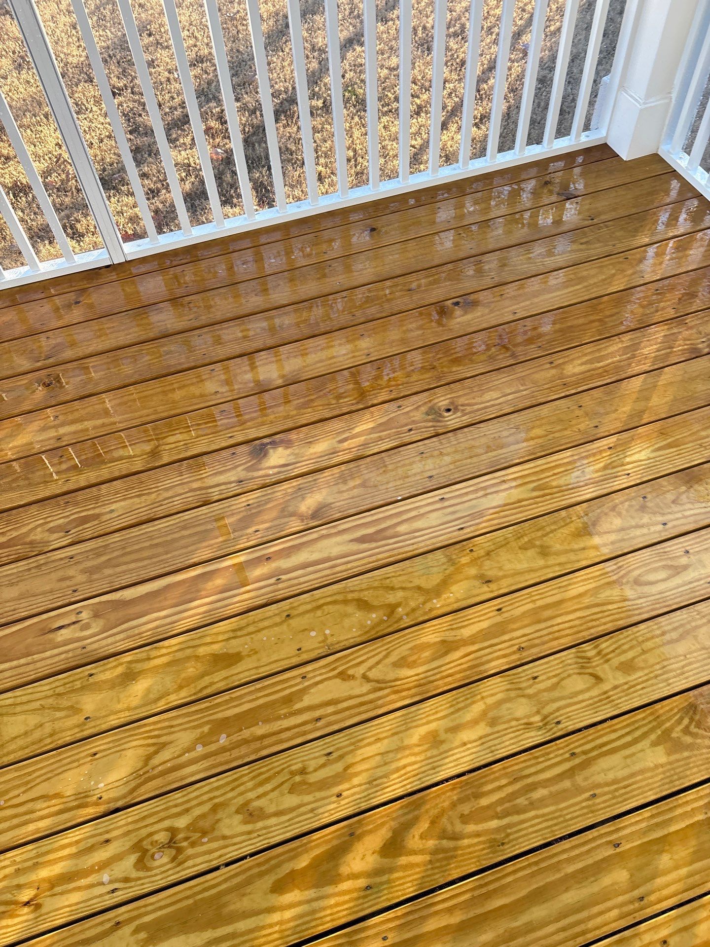 Wood Deck using Wood Sealant by DuraSeal
