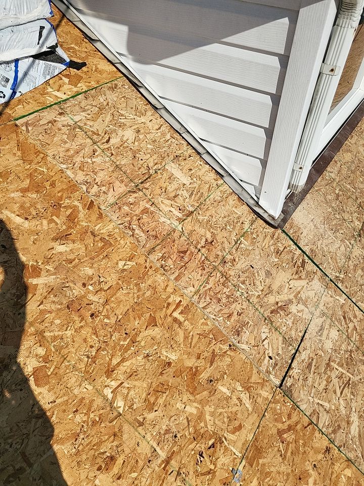 ATLAS PINNACLE COLOR: BLACK SHADOW DRIP EDGE: WHITE by Eagle Eye Roofing