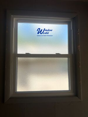 1 Replacement Window - Fort Wayne, IN 46805