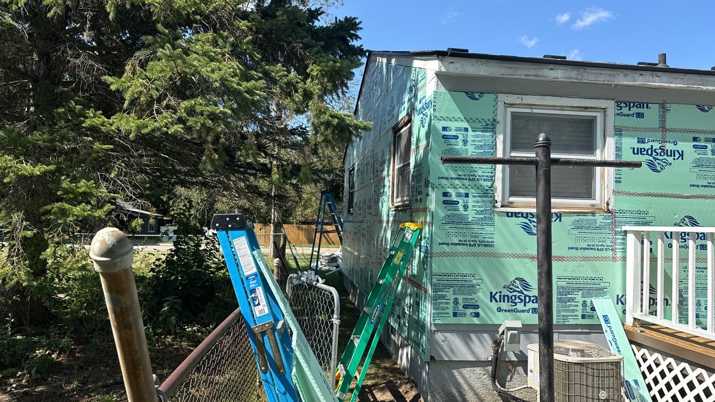Siding Replacement using Alside D5" Platinum Grey by 180 Contractors