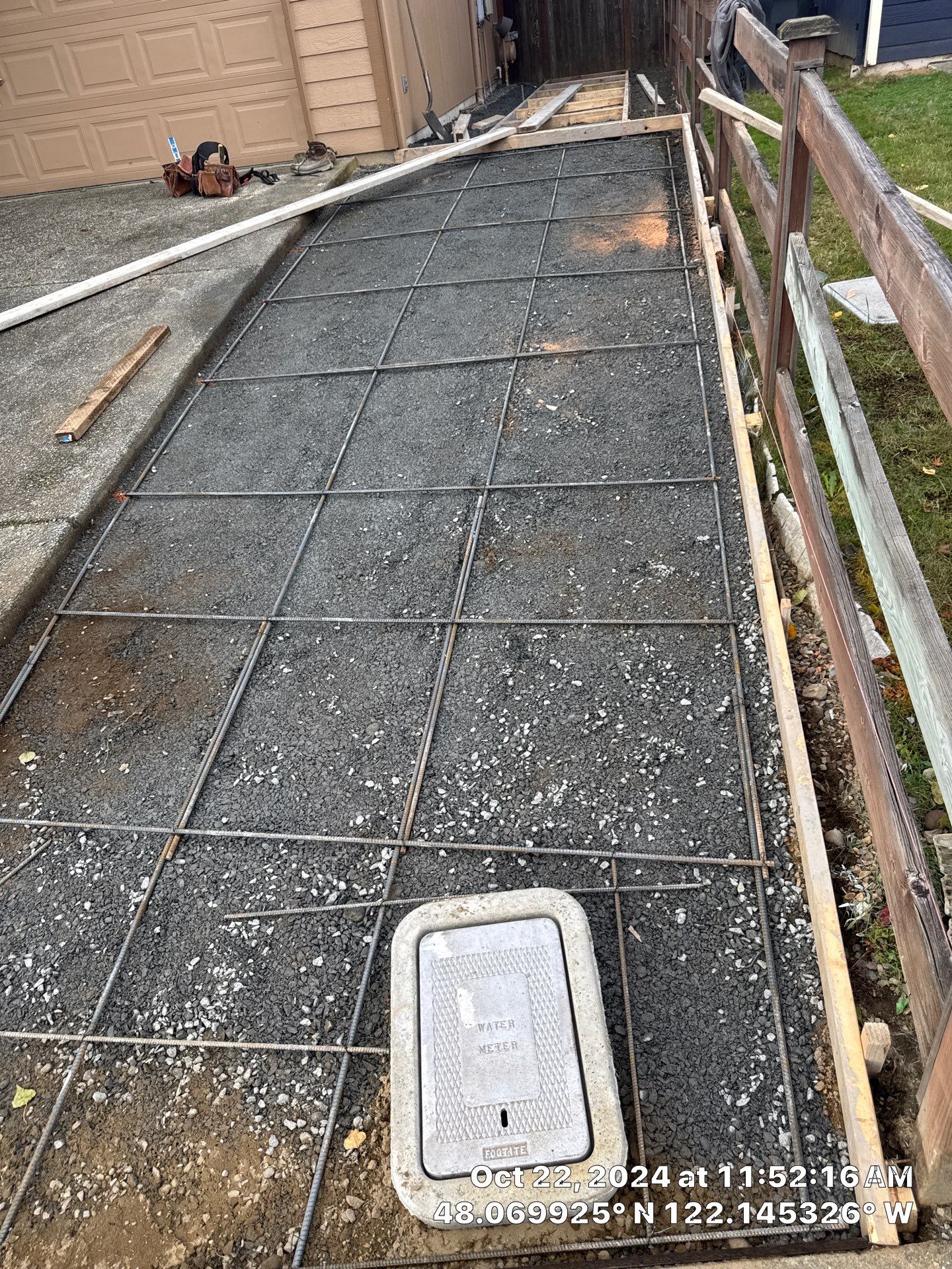 Custom Aggregate Walkway | Marysville  by Jireh Asphalt & Concrete Inc 