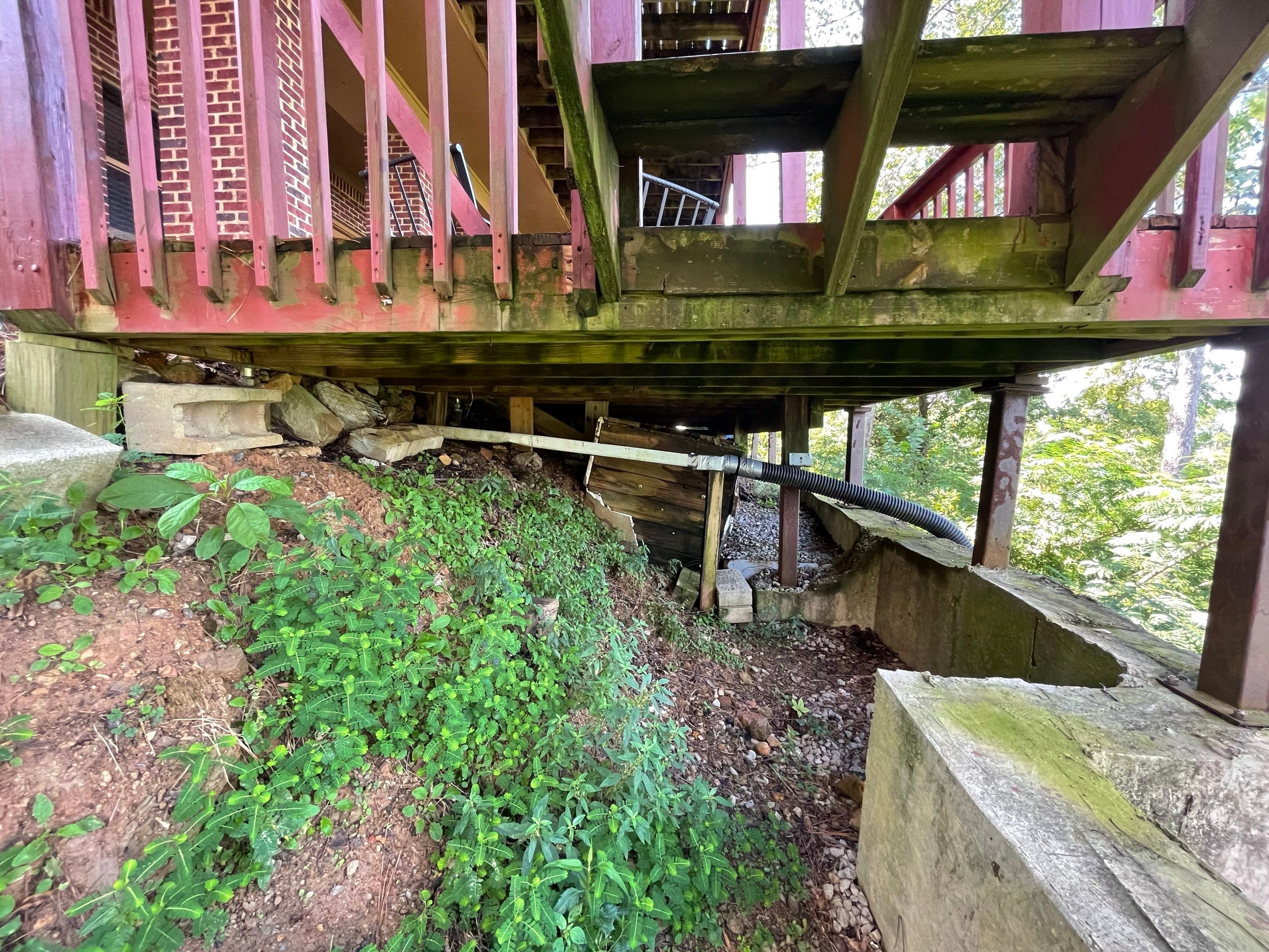 Shades Crest - Deck by Pillar and Pine