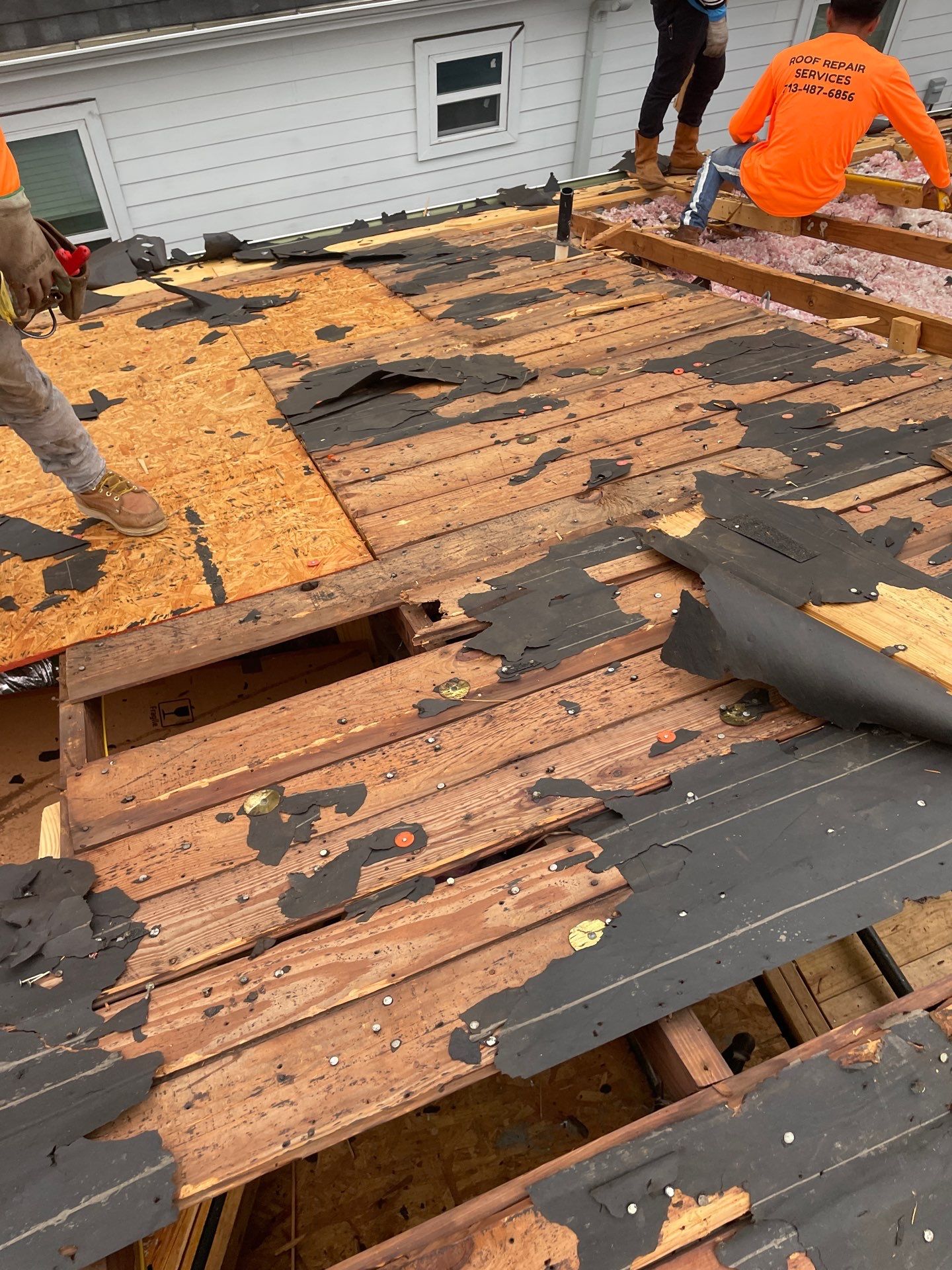 Roof Replacement Houston by Roof Repair Company
