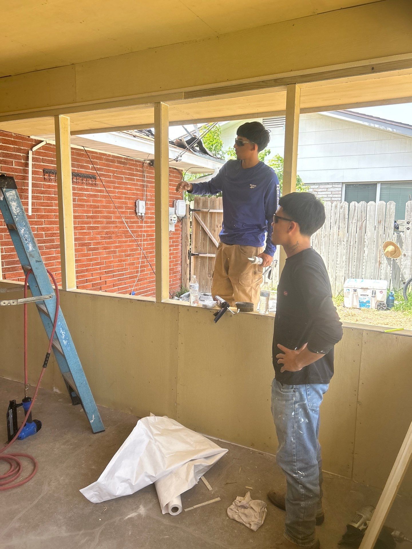 Screened in, on Spicewood by Bayfront Roofing and Construction