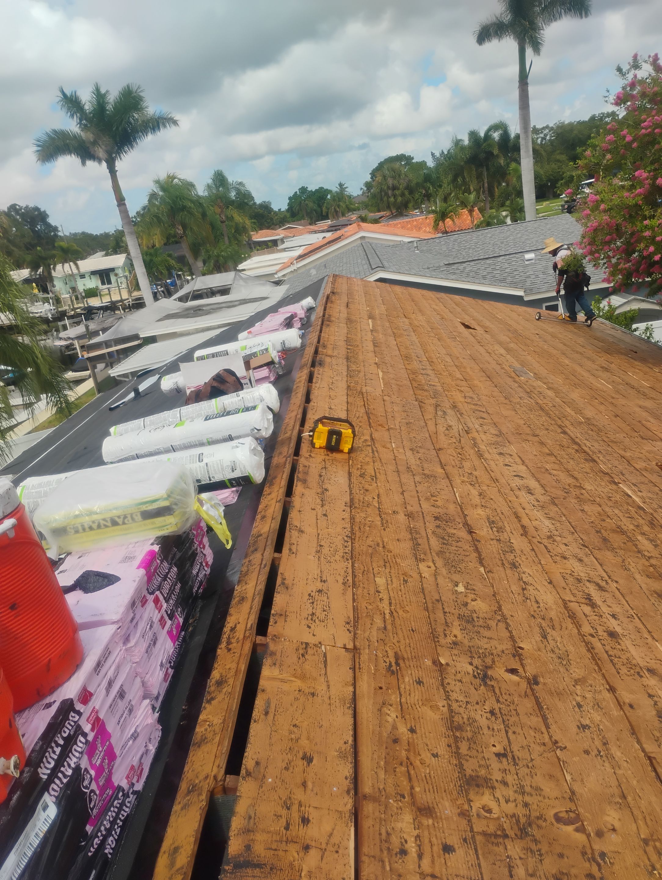 Project in St. Petersburg 33703 by Mitchell Roofing Company LLC 