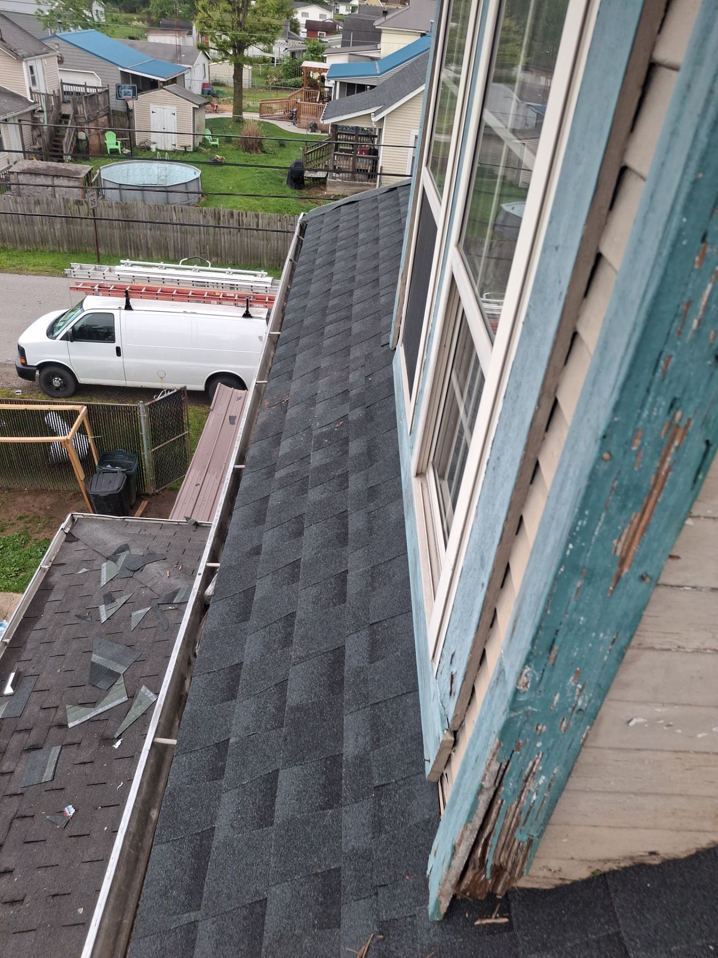 Residential Roofing Installation using GAF Timberline HDZ Charcoal by Rainstoppers Roofing