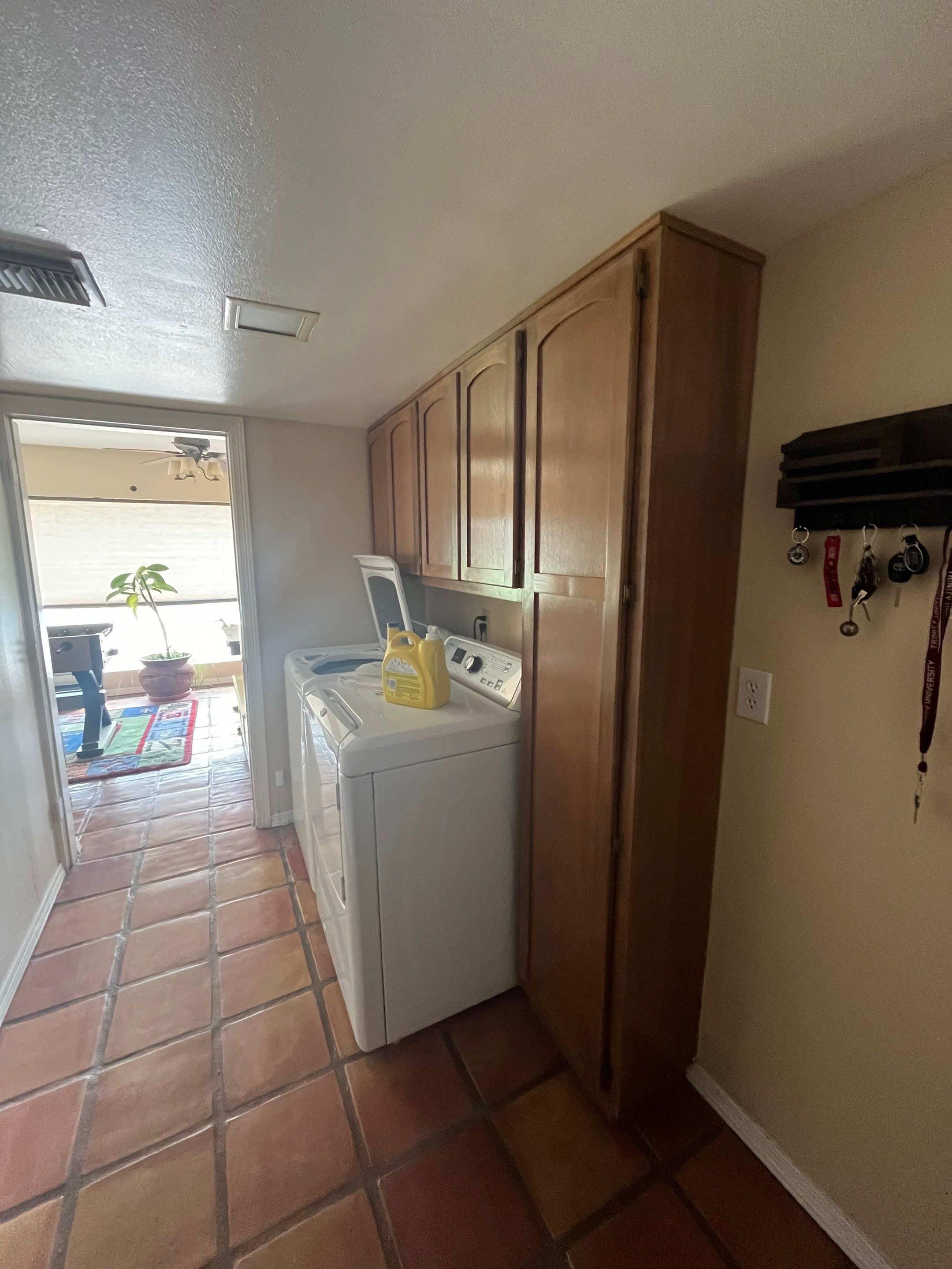 Snell Cabinet Refinishing by Fresh Coat