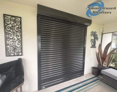 Rolling Shutter in Bronze