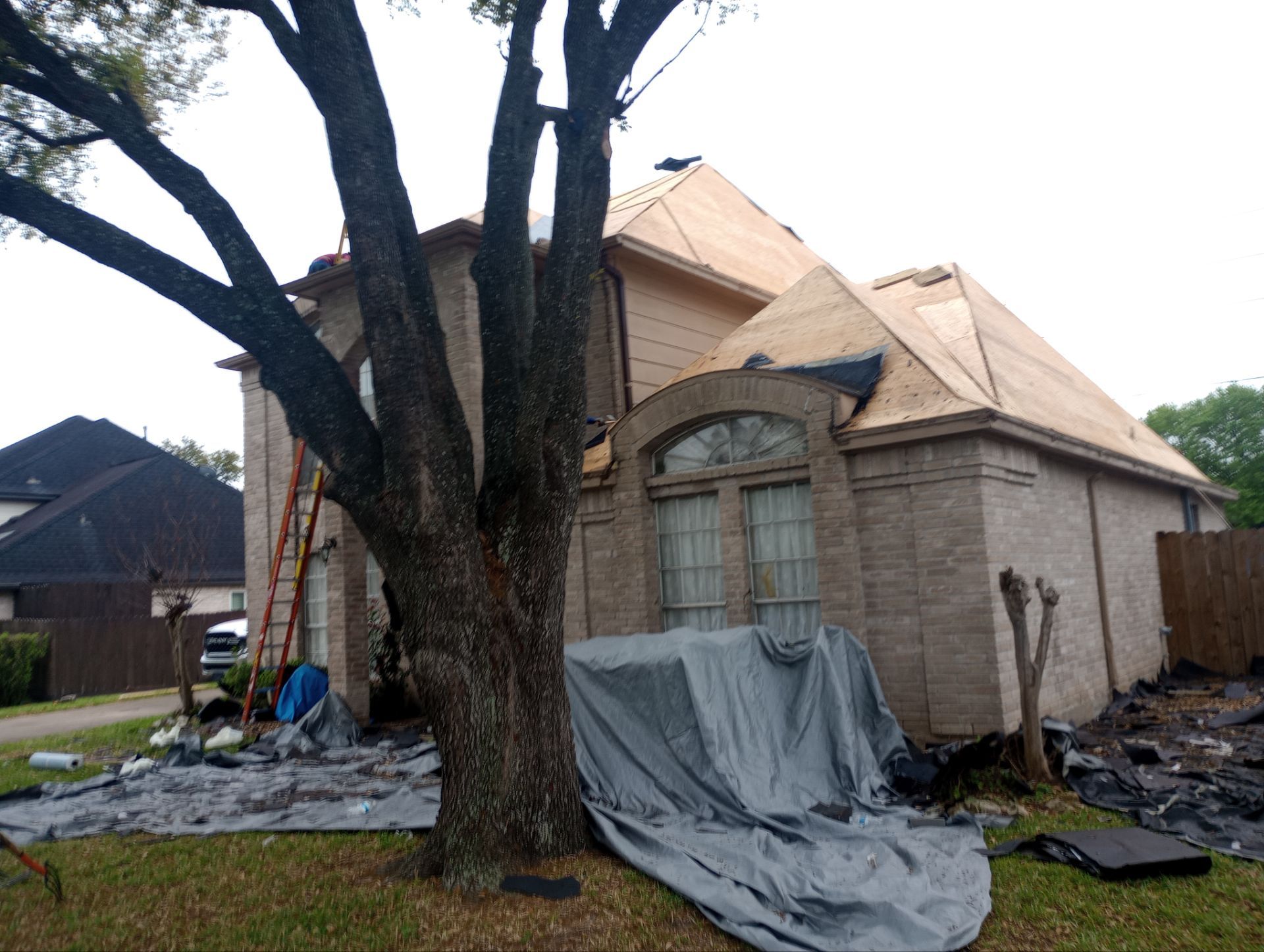 Residential Roofing Repair using Owen's Corning Duration (Lifetime) Shingles by Roof Repair Company
