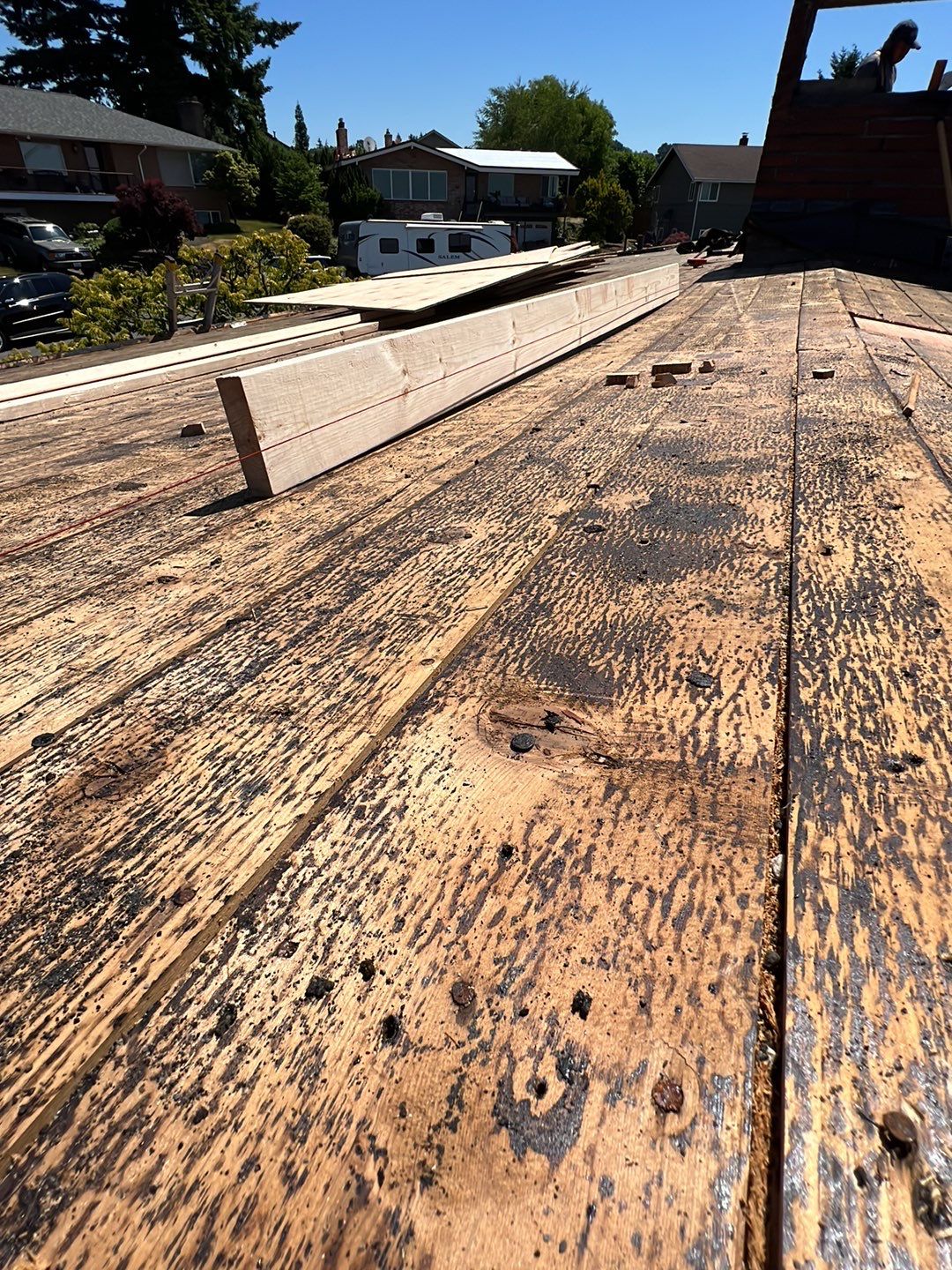 Low Slope Shingles to Metal with Built in Gutters by Roof Smart